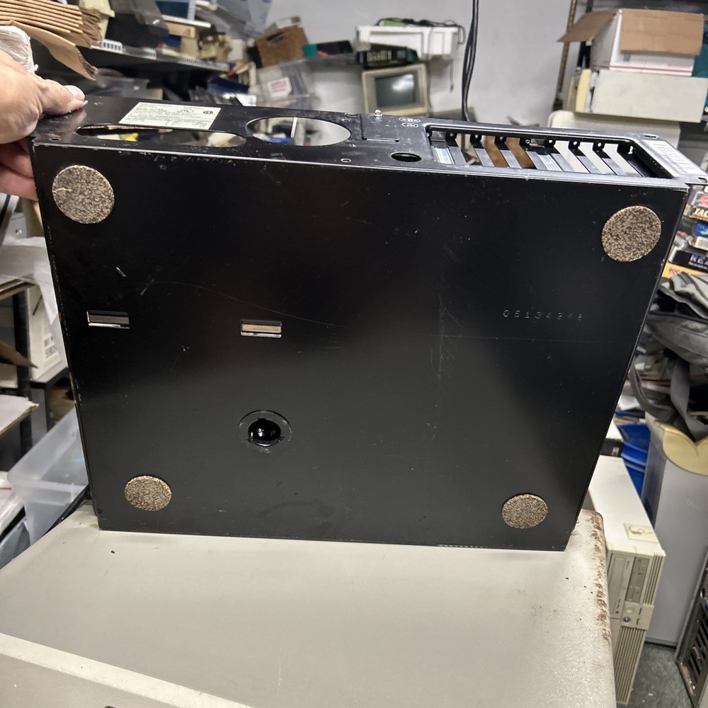 IBM Model 5160 Computer Case Only XT sleeper build beige computer