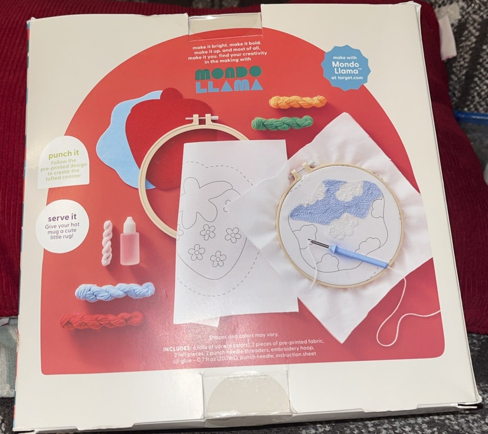 Mondo Llama Punch Needle Coaster Kit