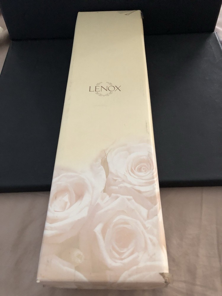 Lenox Bellina Cake Server Frosted Crystal Handle/Stainless Blade NEW