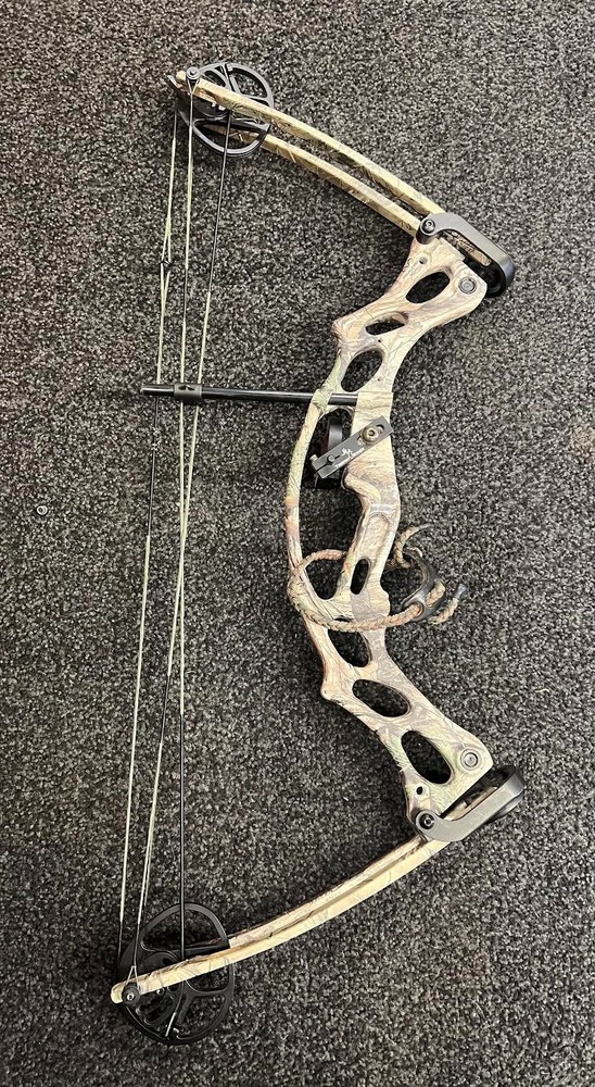 Hoyt Ruckus Bow