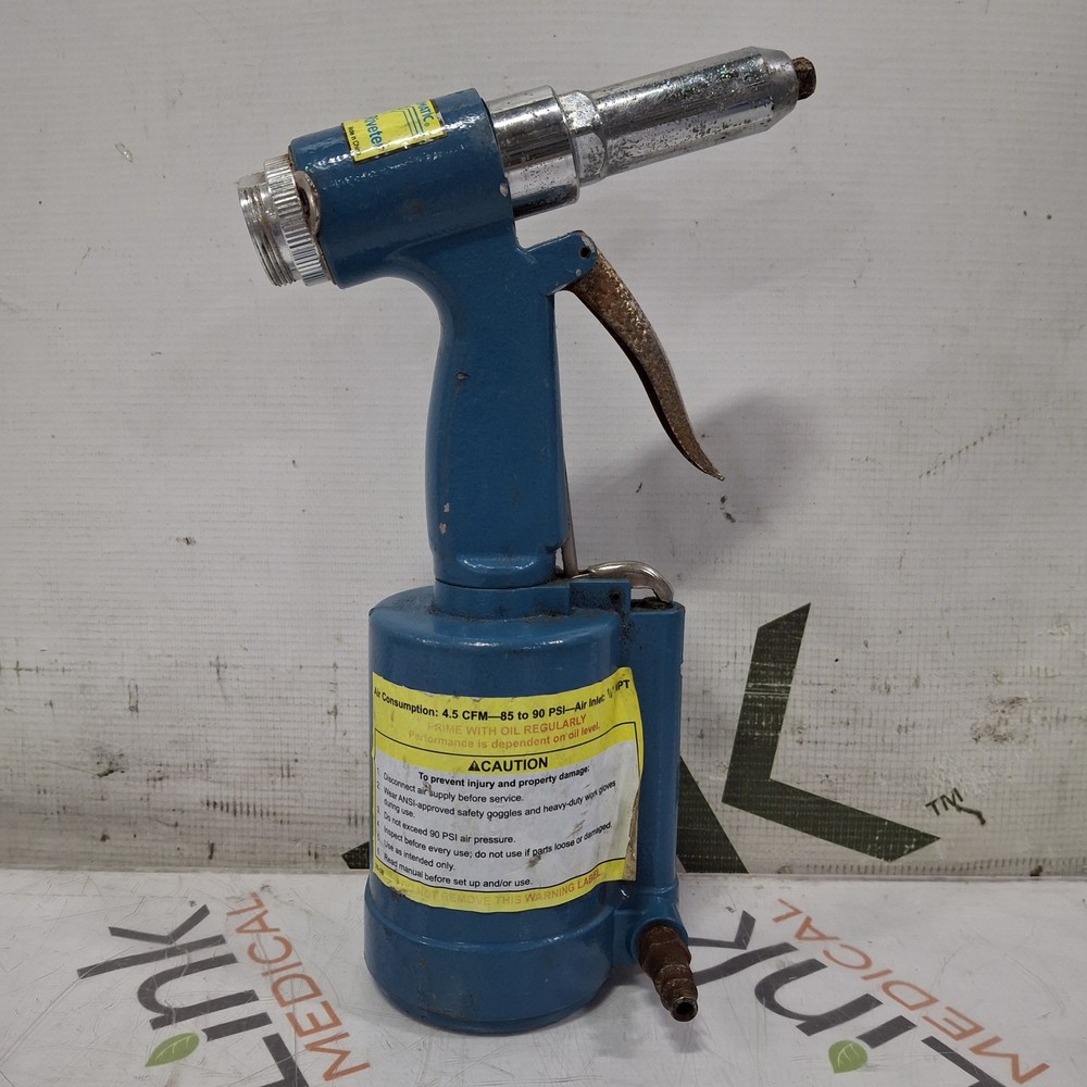 Central Pneumatic Air Hydraulic Riveter