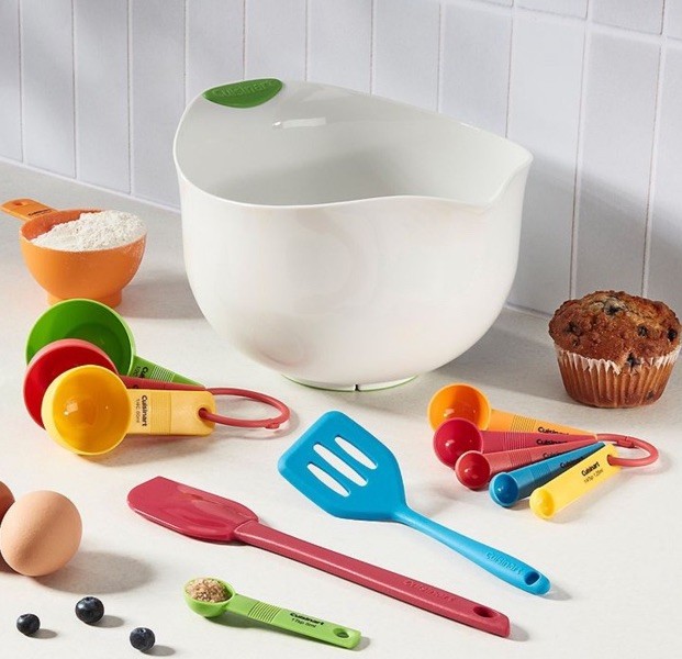 New Cuisinart 13-Piece Essential Baking Set