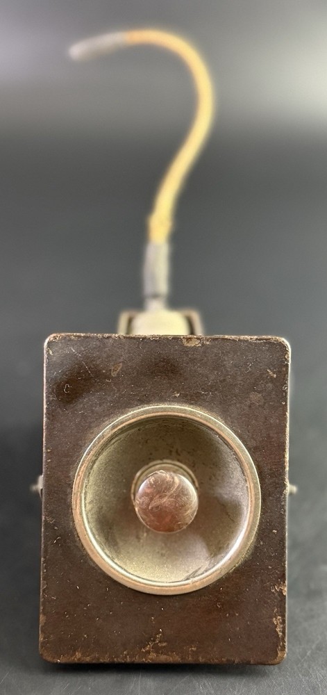 Antique Brass Toggle Switch Vc4