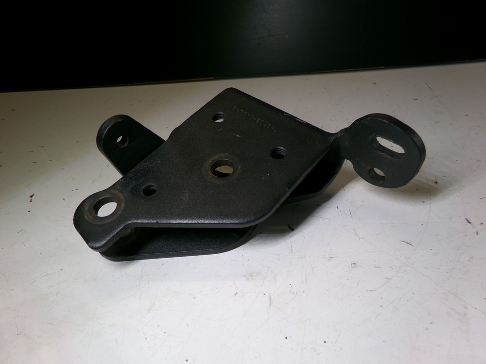 Seat Pivot Mount Bracket E-77X0-2025-J