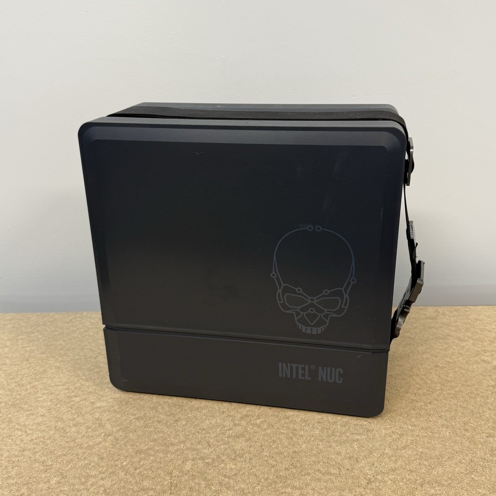 Intel NUC 9 Extreme Ghost Case Display Carrying Only