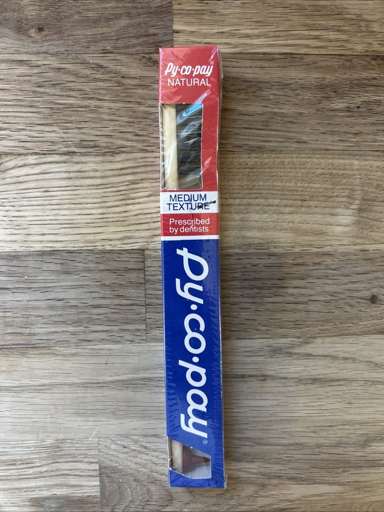 VTG Pay•co•pay Natural Toothbrush Medium Texture w/ Gum Pick Unbleached