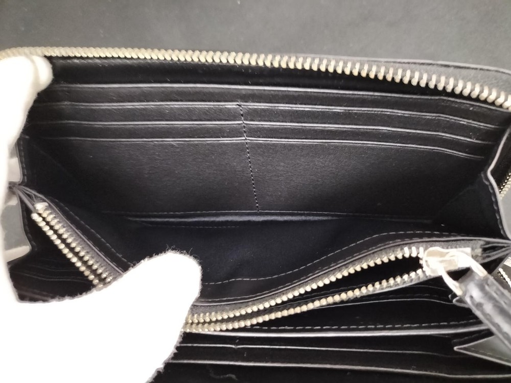 Calvin Klein - Round Zip Long Wallet