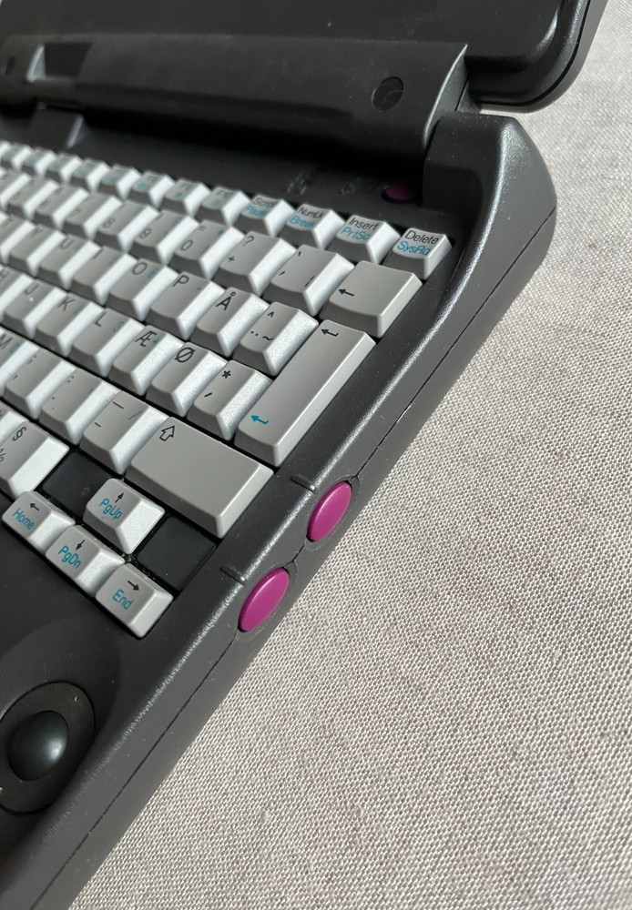 COMPAQ CONTURA AERO 4/33C