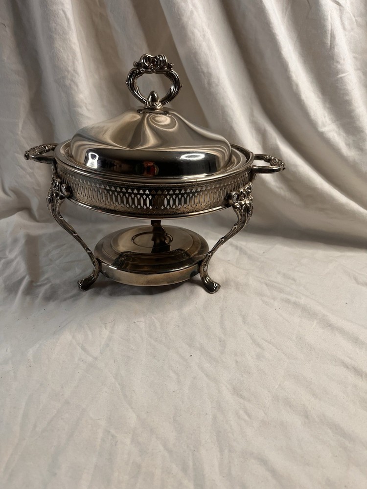 Vintage Silver-plated 3 - Footed Chafing Dish with Lid