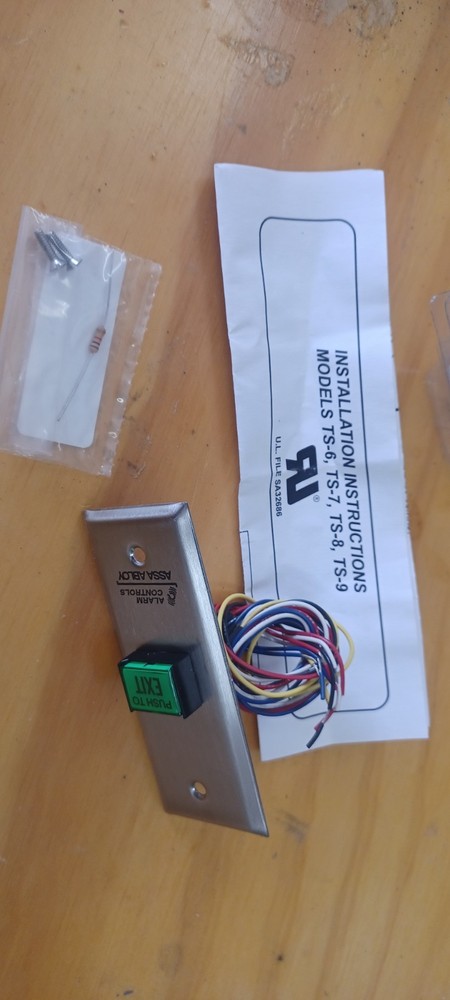 Assa Abloy Alarm Controls TS-9 Illuminated Push to Exit Button - Green