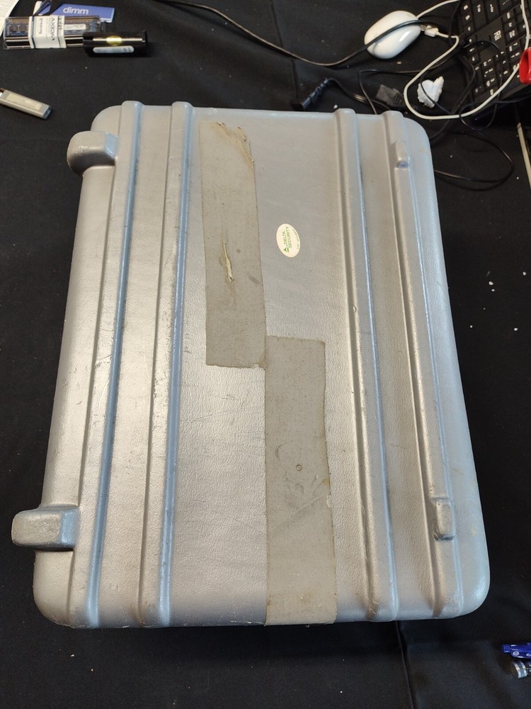 Ultralight 2 Anton Bauer Untested handheld w/case