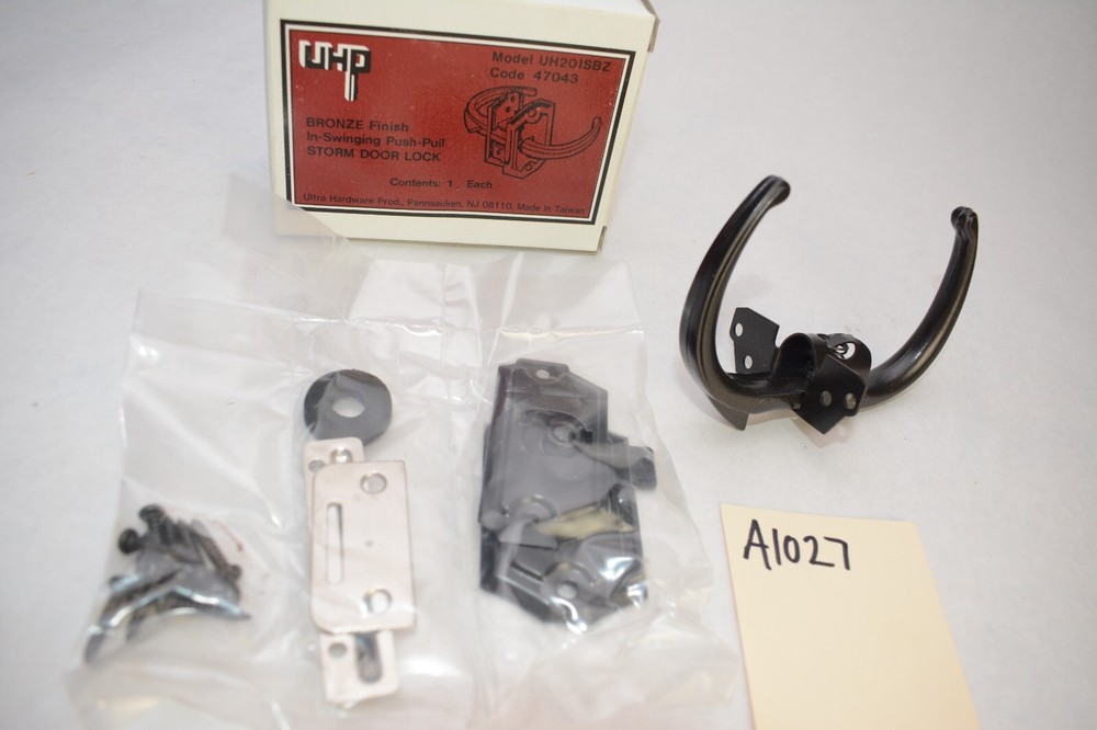 In swinging Push pull Screen Storm Door Latch Handle lock Night Lock Lever