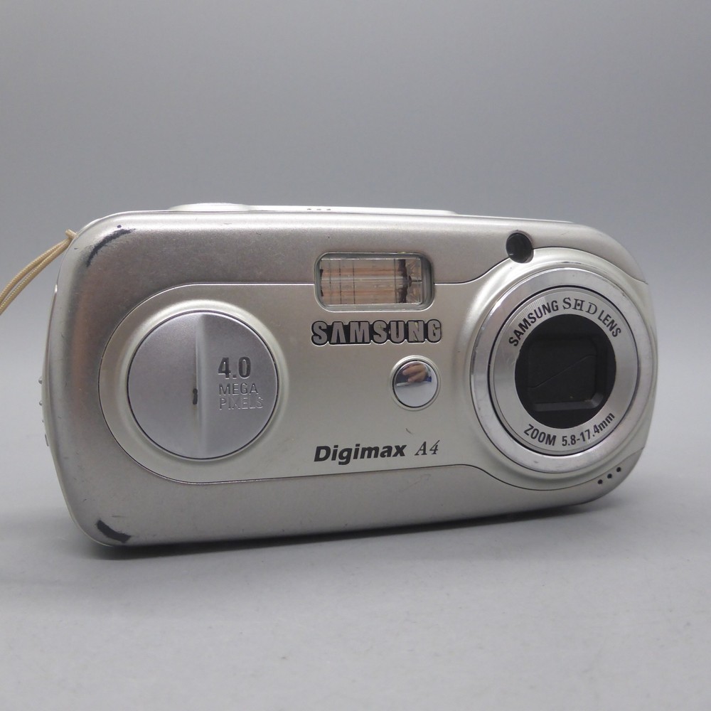 Samsung Digital Camera Digimax A4 4.0MP Silver Tested