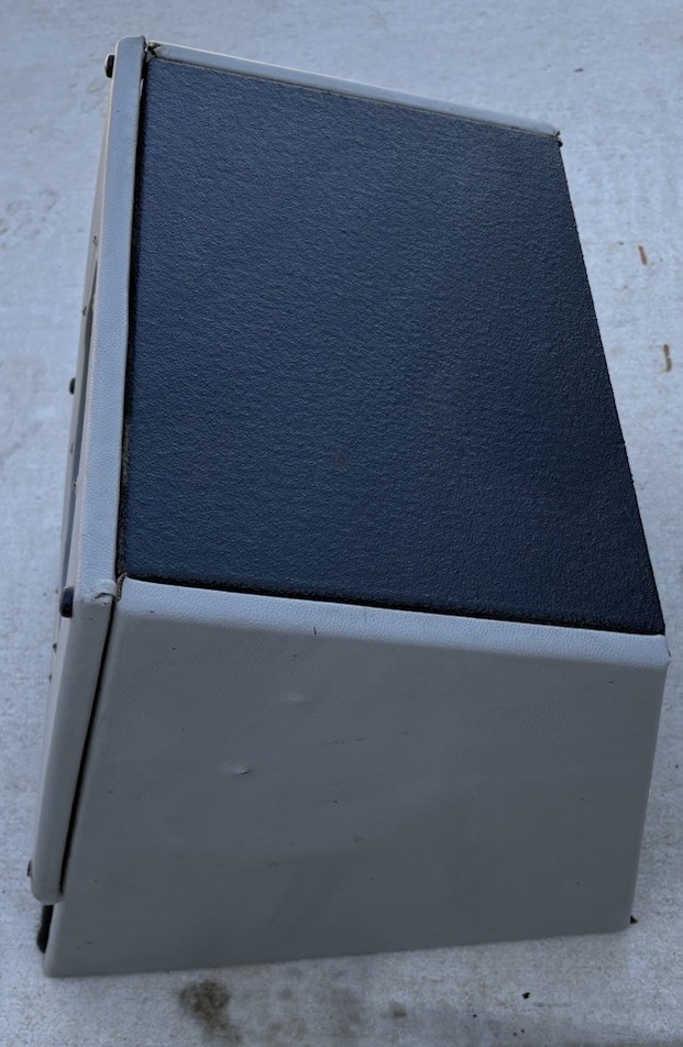 ProBox 110 HB 10” Subwoofer Box-used