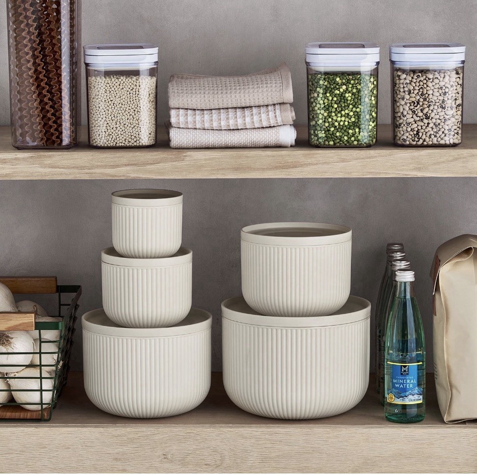 Member's Mark 10-Piece Serving Bowl Set Cream