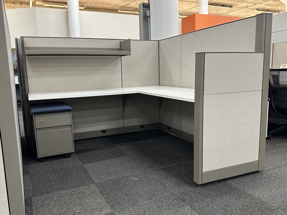 Steelcase Answer 72x72 Pre Owned Office Cubicles