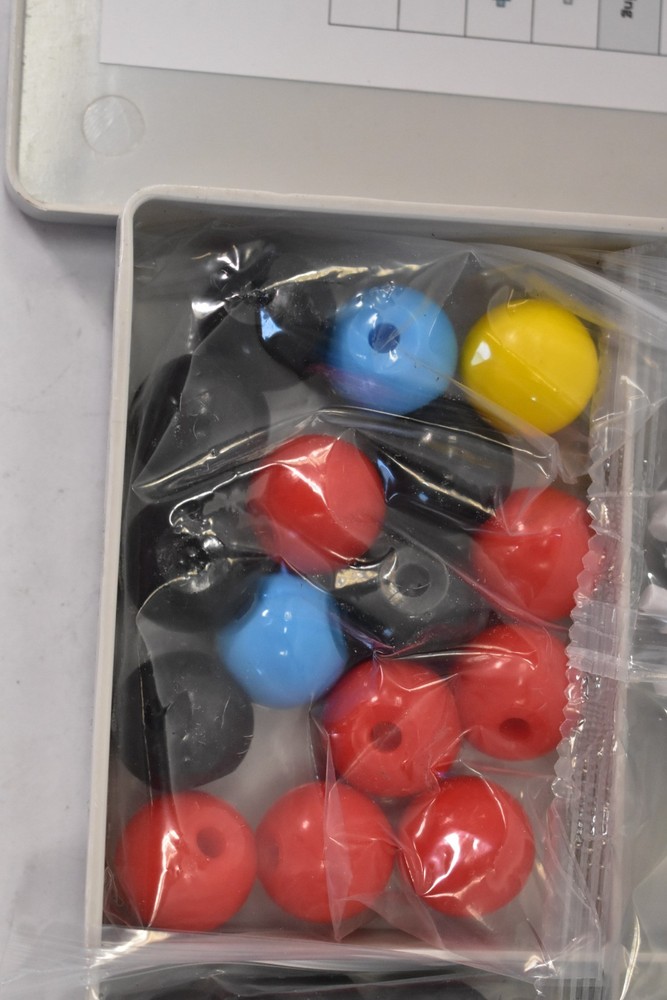 Organic Molecular Structure Model Ball & Stick Scale Student 122 Piece XMM-005