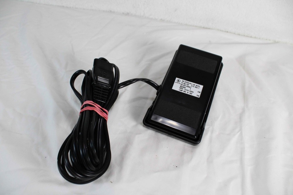 Janome HF107 Sewing Machine Compact Lightweight