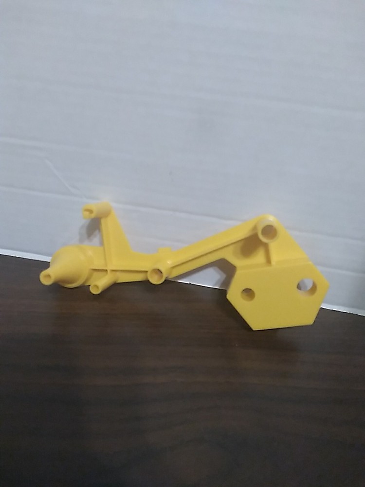 Mouse Trap Game Replacement Piece Part Yellow Base A 1986