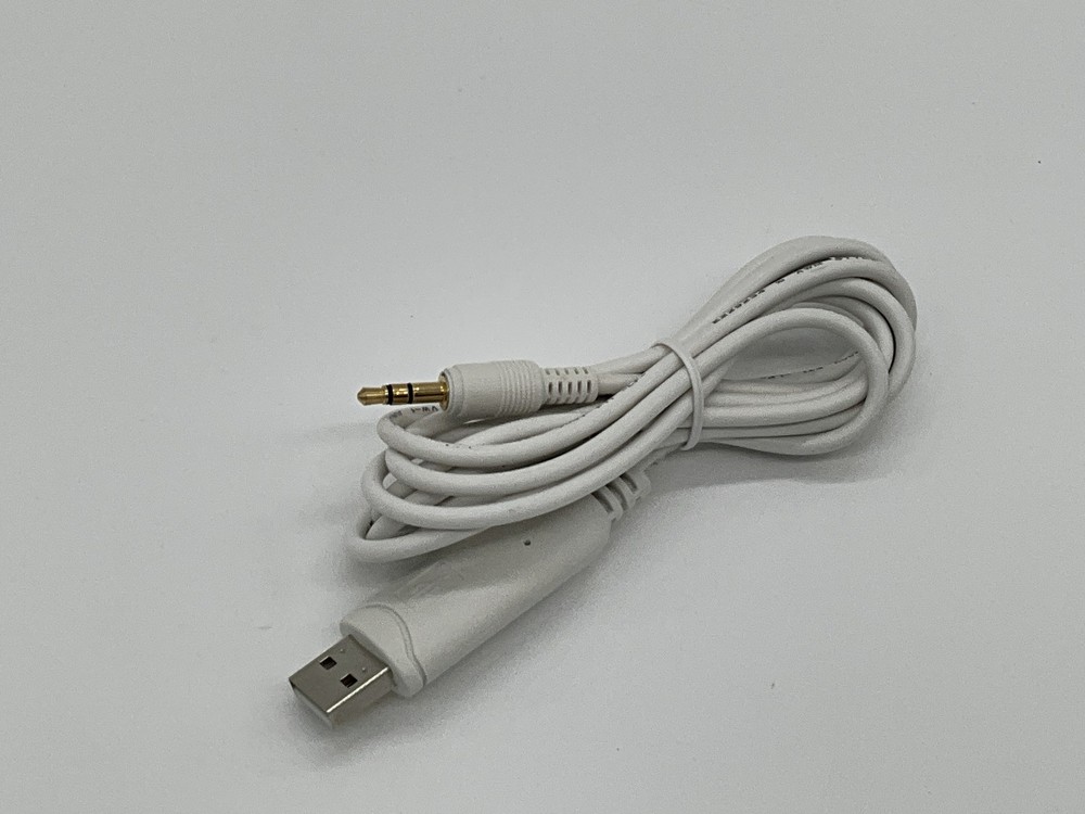 USB Type-A White 3.5mm TRS Cable PL2303 Chipset White