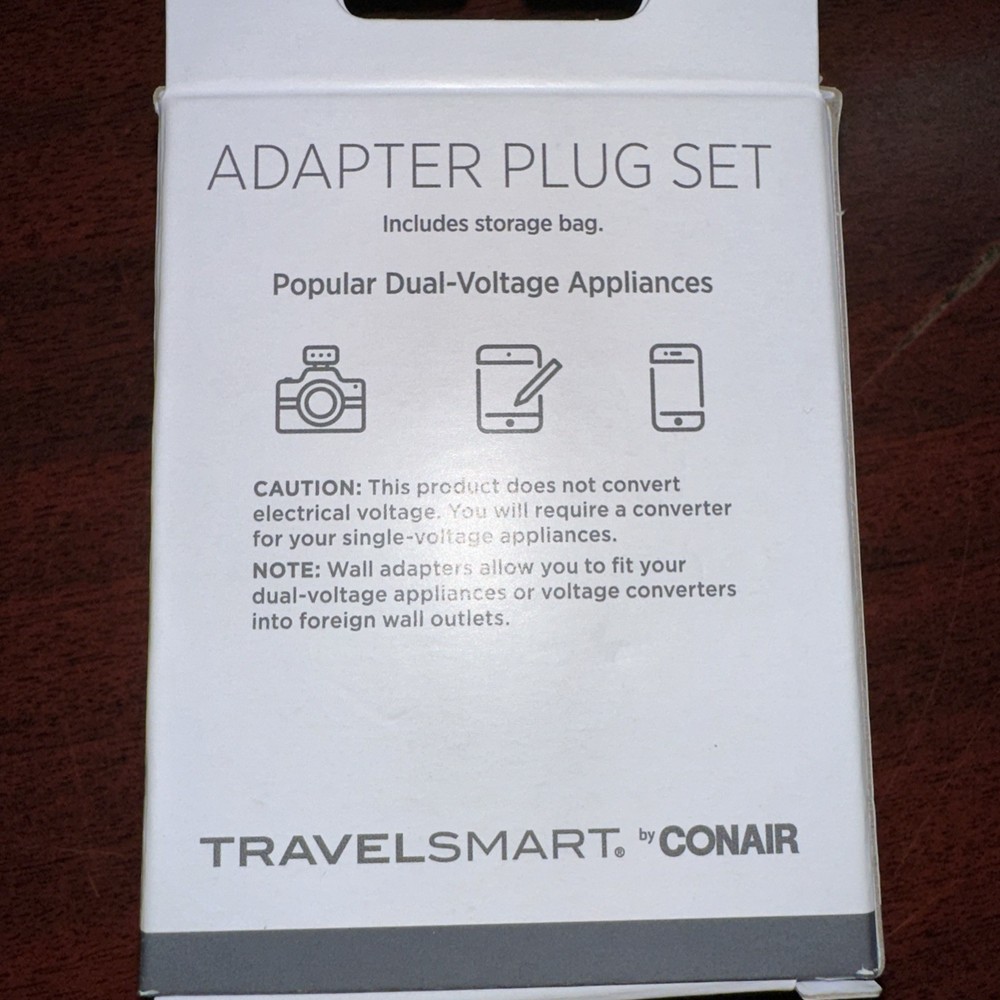 Travel Smart Polarized 12W Power Adapter Plug 4pc Set