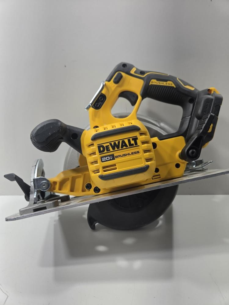 DEWALT DCS573 (P13018763)