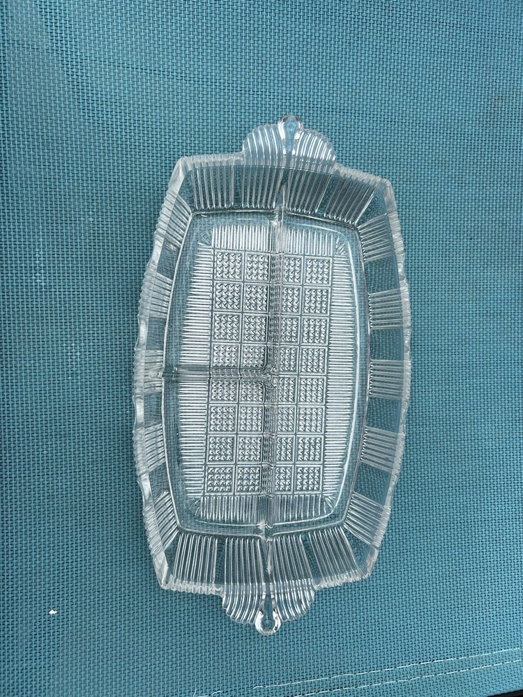 Crystal 3 portion dish crystal rectangle Good condition.  