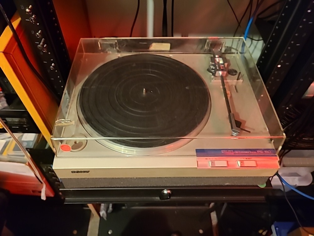 Sony Turntable PS-150