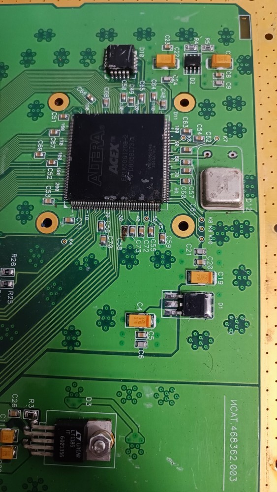 Altera APEX FPGA digital computing and data processing interface module.
