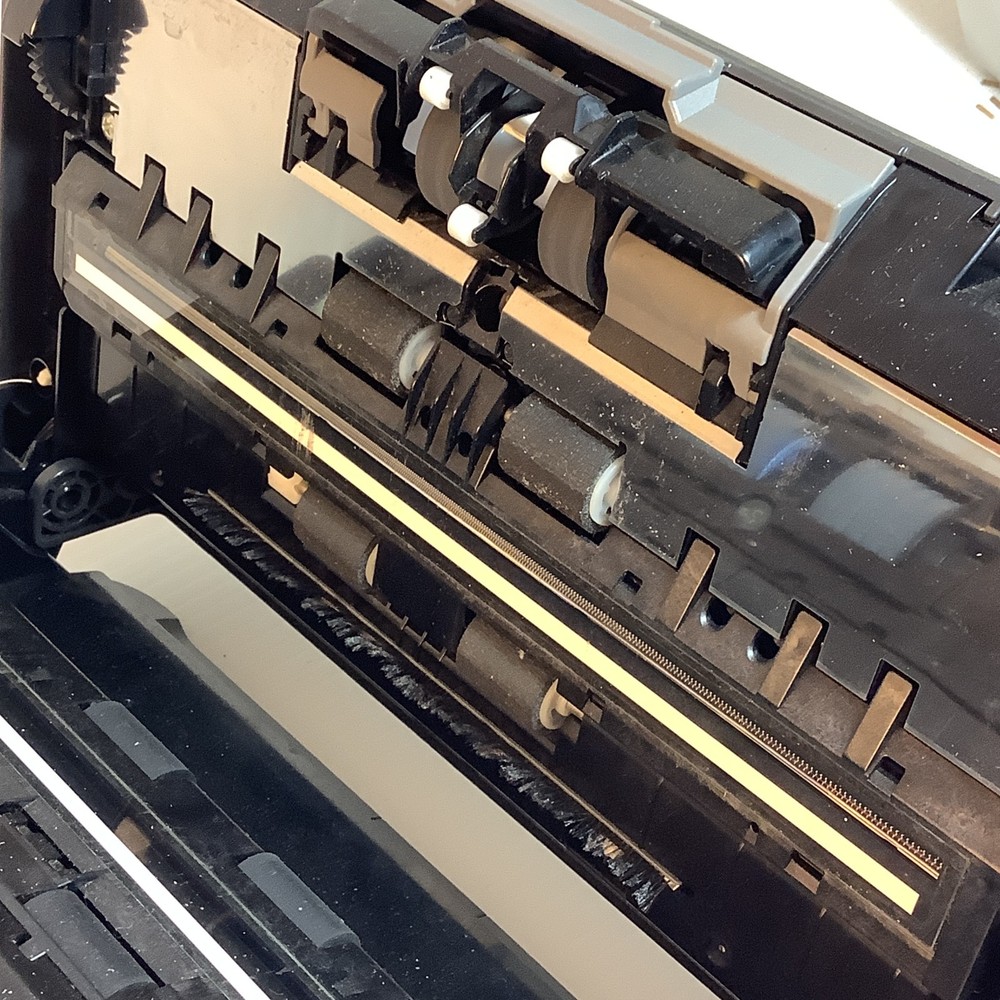 Canon imageFORMULA DR-C240 Sheetfed Document Scanner