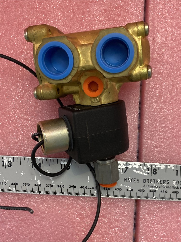 Honeywell Skinner Pressure Regulating Valve 74332BN4UNJ10C111P3