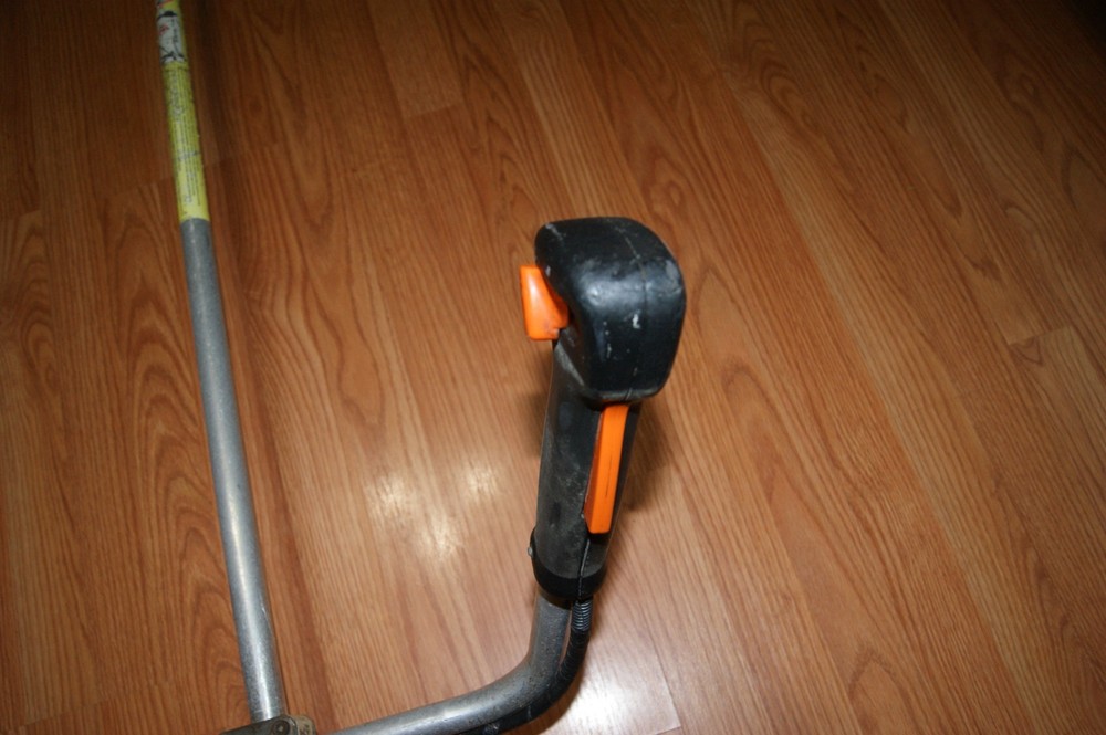 STIHL FS85 PRO STRING TRIMMER WITH BICYCLE HANDLE