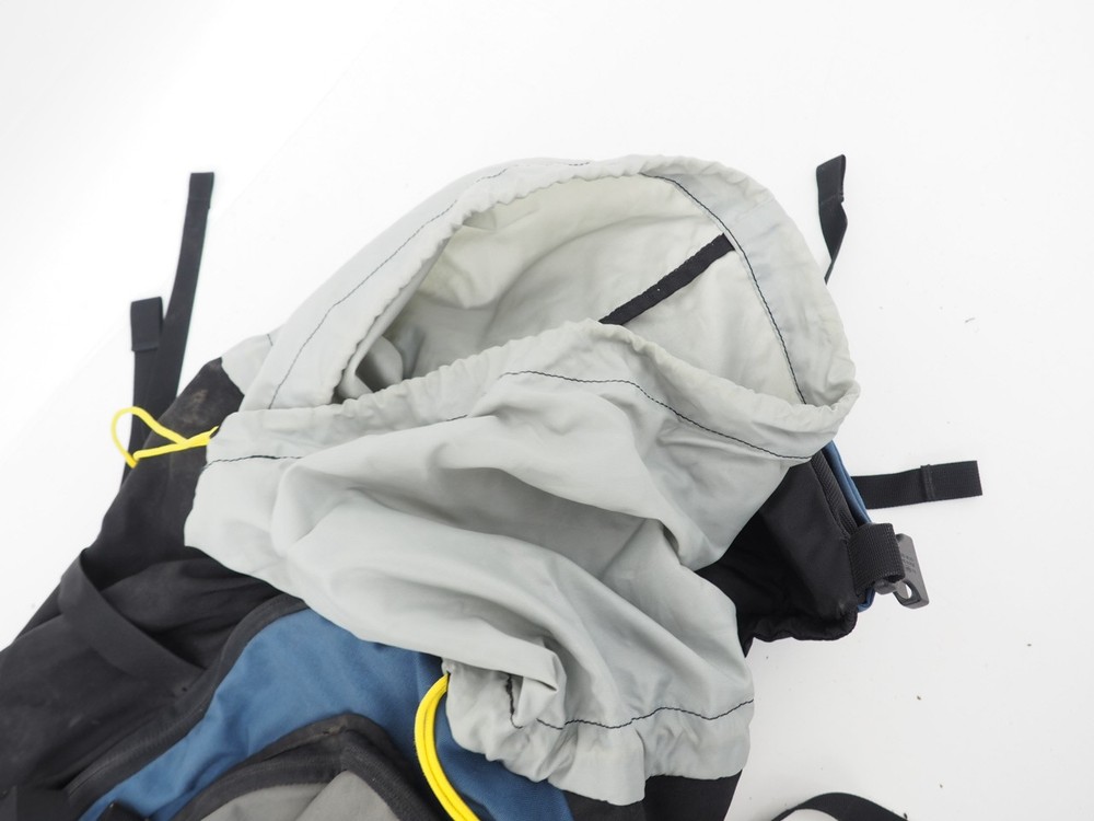 Vintage Vortex Internal Frame Pack Hiking Backpack Size Large Blue / Black