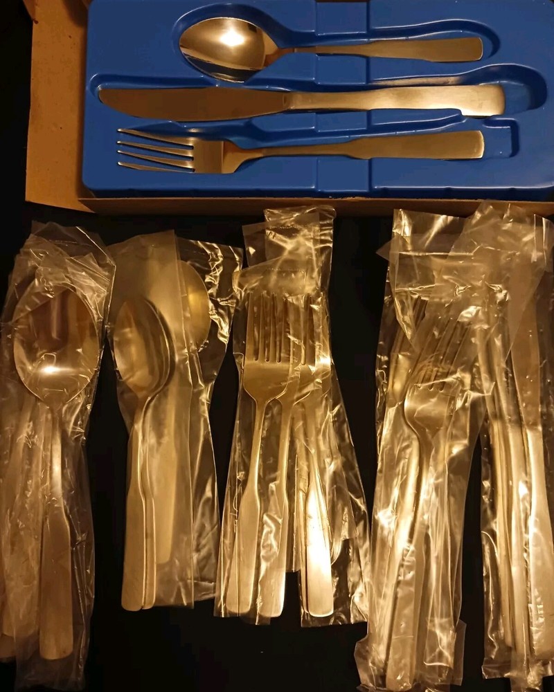 20 Piece Imperial NOVA Stainless Flatware Settings For 4 New In Open Box
