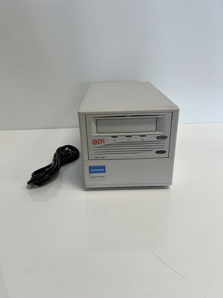 Quantum SDLT 220 DLT 30-80008-07