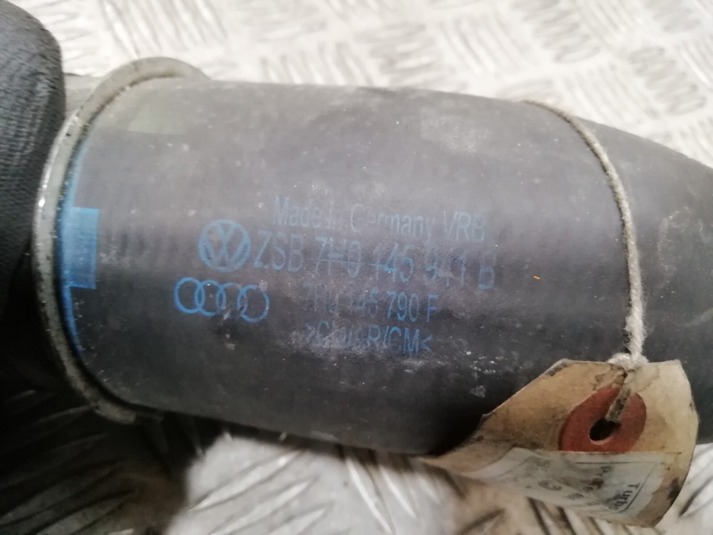 VW Transporter T5 Intercooler Pipe 2.5 7H0145941B