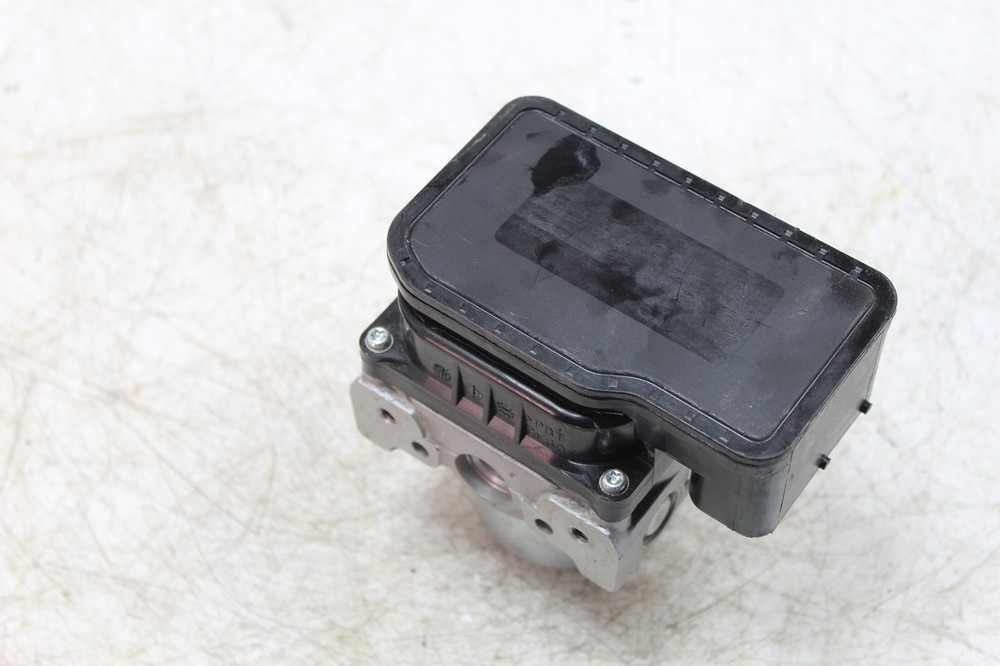 2008 Honda Cbf1000 Abs Pump Unit Module 57110-mfa-d13