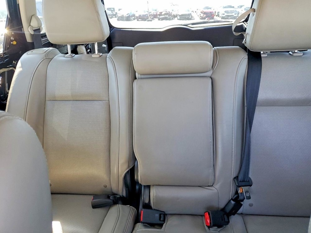 CX-9 2013 Glove Box 5023675