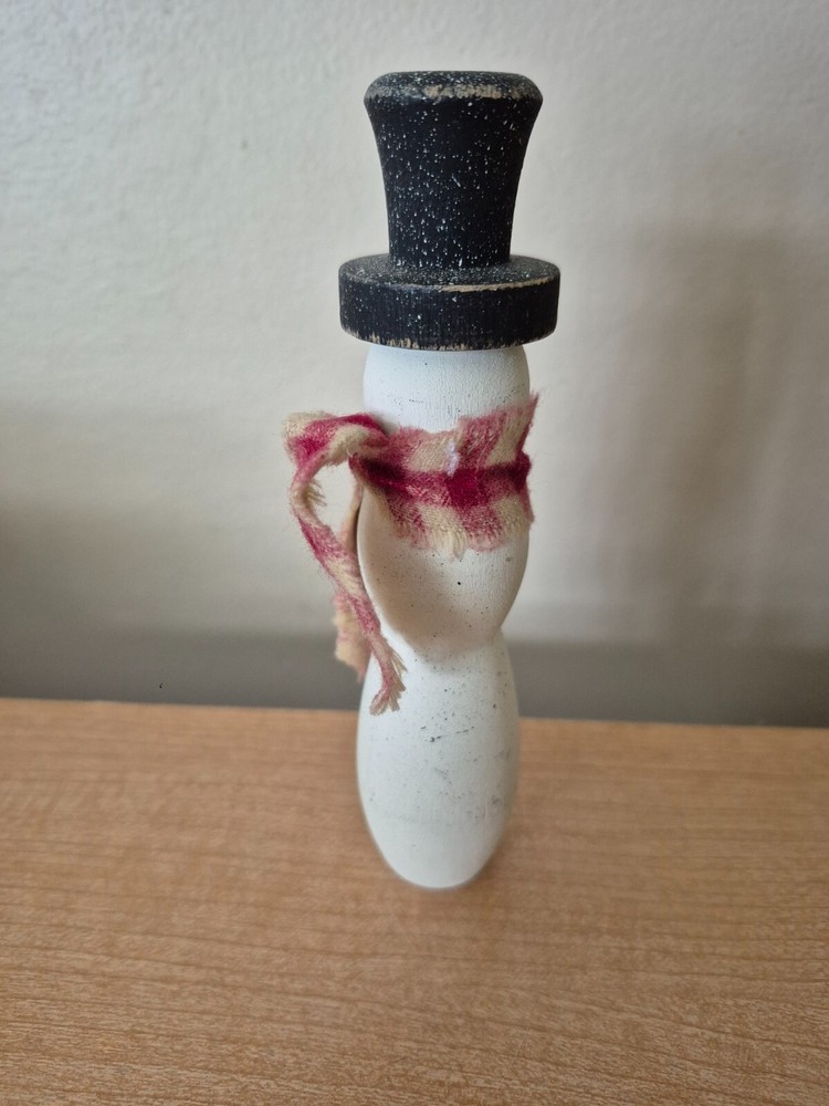 primitive wooden rustic country snowman decoration