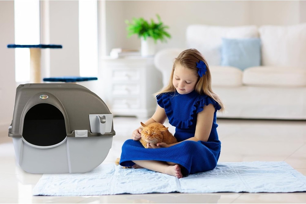Roll n Clean Litter Box - Regular