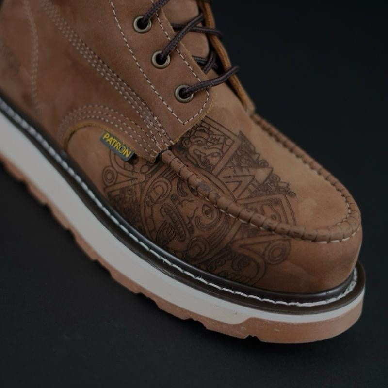 MENS PATRON BROWN LEATHER WORK BOOTS AZTEC ENGRAVED MOC TOE DURABLE SOFT TOE