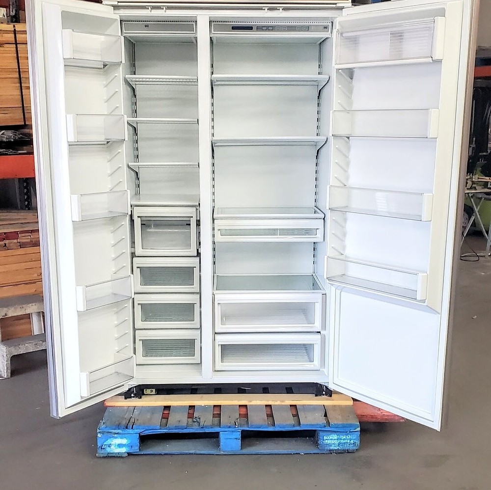 ** FULLY RECONDITIONED 42" SUB-ZERO 642 PANEL-READY REFRIGERATOR ***