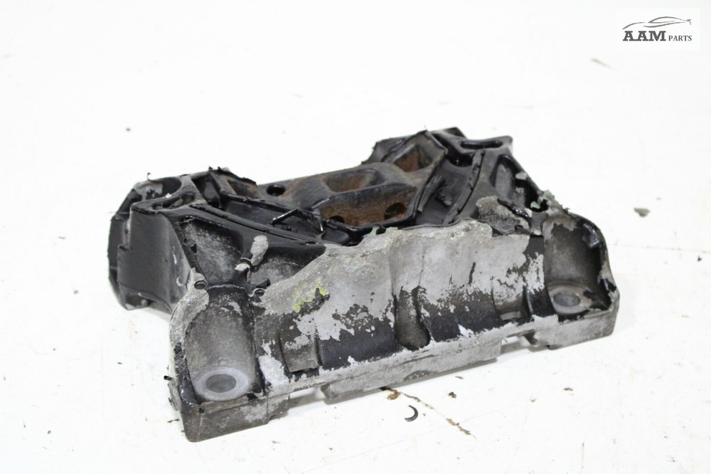 2018-2024 FREIGHTLINER CASCADIA 14.8L DD15 FRONT RIGHT SIDE ENGINE MOUNT OEM