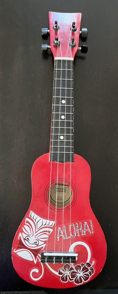 2010 First Act discovery RED Aloha! 4 string Ukulele FG4022