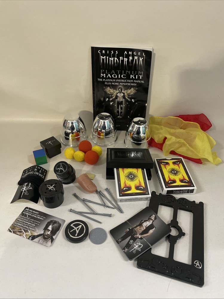 Criss Angel Mindfreak - Platinum Magic Kit - Some Wear & Missing DVD