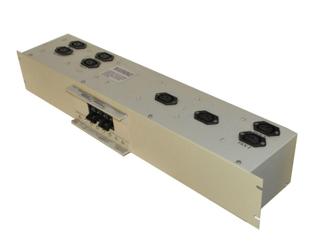 DIGITAL CONTROLS RACK MOUNT AC POWER DISTRIBUTION BOX 220 VOLT 8 OUTPUTS