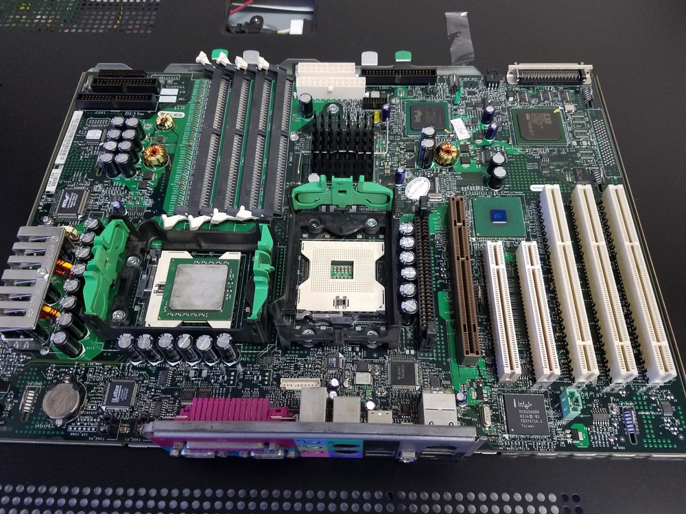 DELL PRECISION 650 WORKSTATION MOTHER BOARD DUAL CPU SOCKET