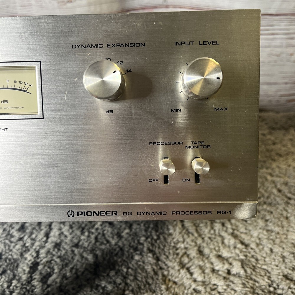 Vintage 1970's Pioneer RG-1 Dynamic Processor ~ Powers On