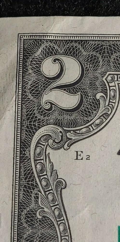 1976 $2 note alignment Shift over-inking error AU [almost uncirculated] folds