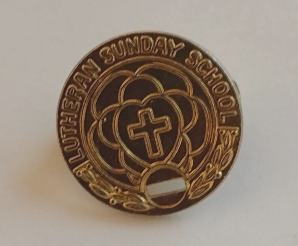 Lutheran Sunday School Religious Lapel Pin